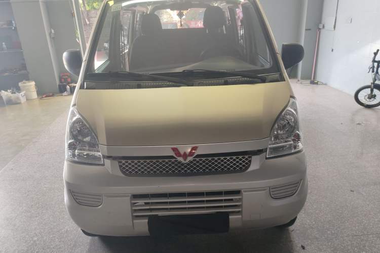 Used Wuling Rongguang EV 2020 Basic Version 7-Seater 300 km