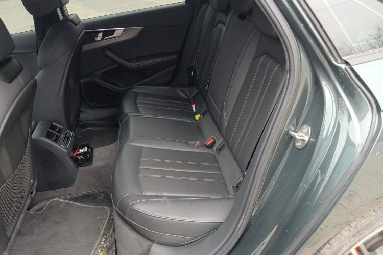 Used Audi A4L 2024 40 TFSI quattro RS Performance Package