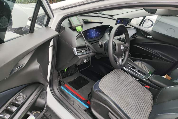 Used Buick Velite 6 2024 450km Range Commuter Version Driver Seat