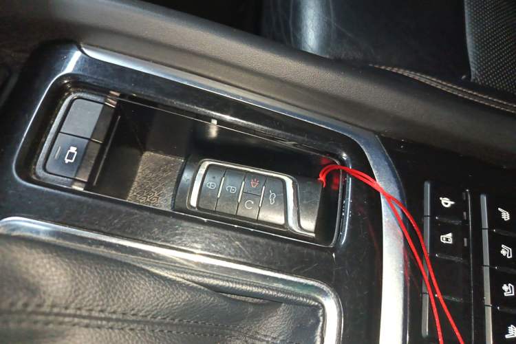 Used GAC Trumpchi GS8 2017 320T Two-Wheel Drive Luxury Smart Connectivity Version (7 Seats)
