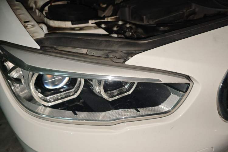 Used BMW 1 Series 2015 120i Leading Model Right Front Headlight