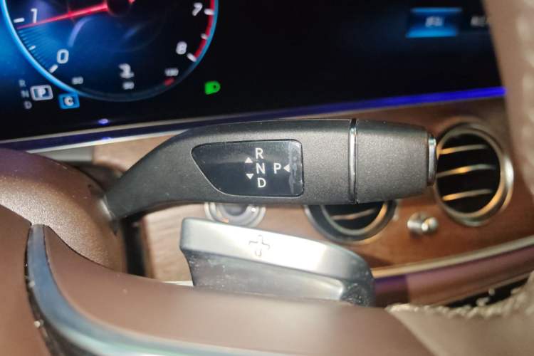 Used Mercedes-Benz E-Class 2023 Updated E 300 L Luxury Edition
