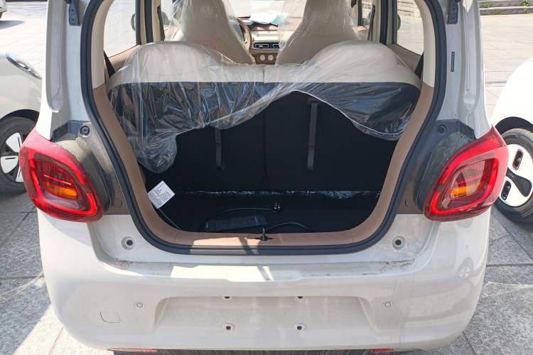 Used Wuling Hongguang MINIEV 2025 Four-Door Version Advanced Edition
