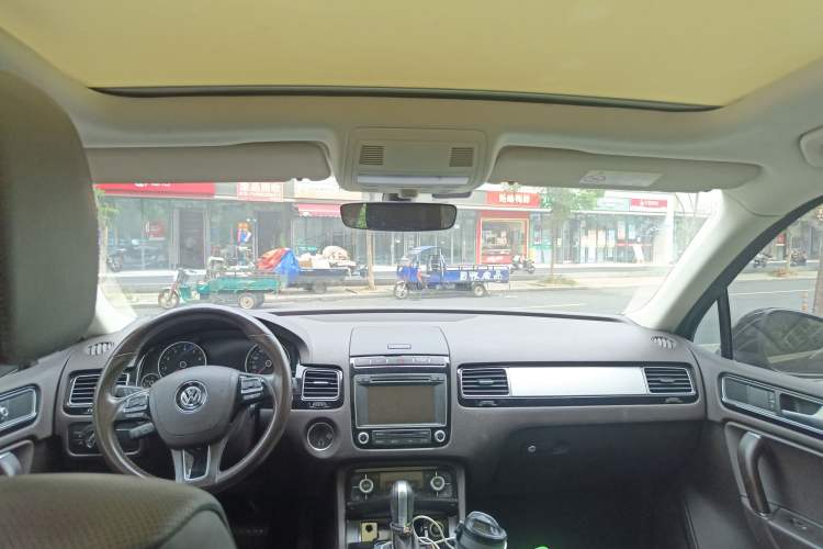 Used Volkswagen Touareg 2017 3.0 TSI Touareg Model Headliner