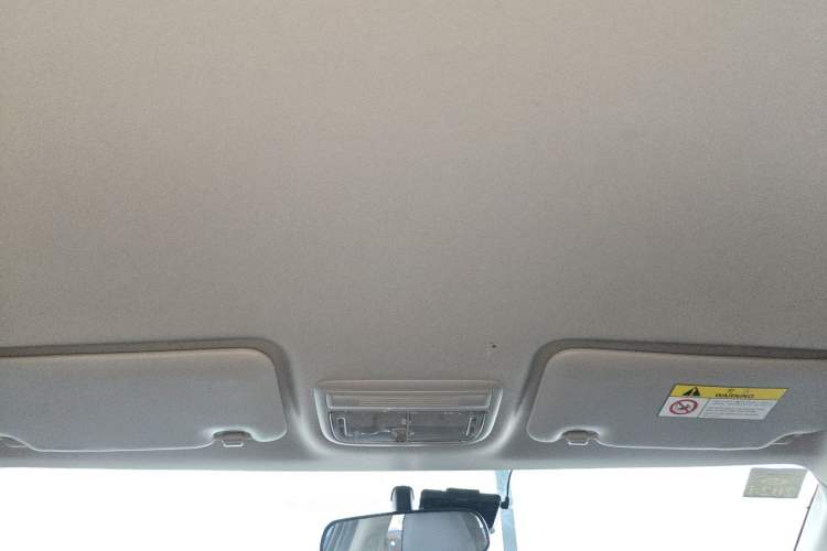 Used Honda Vezel 2017 1.5L CVT 2WD Comfort Model Headliner