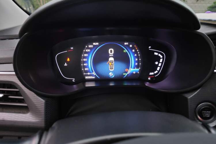 Used Geely Auto Emgrand GL 2020 1.4T CVT Luxury Model Odometer Close Up