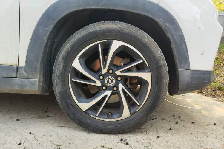 Used Dongfeng Fengon S560 2018 1.8L CVT Prestige Model

