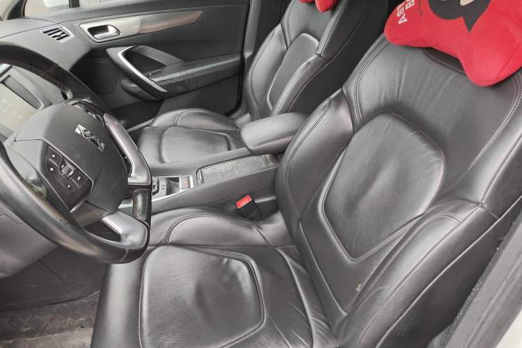 Used DS 5LS 2014 1.6T Elegant Version THP160
