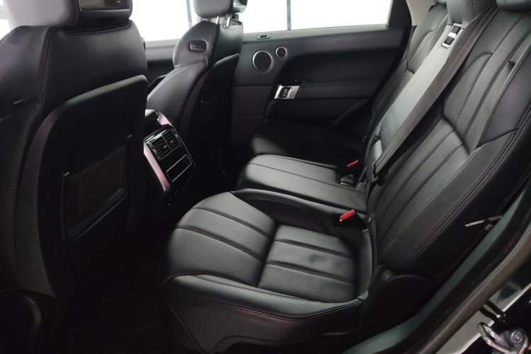 Used Land Rover Range Sport 2014 3.0 SC V6 HSE Left Rear Seat