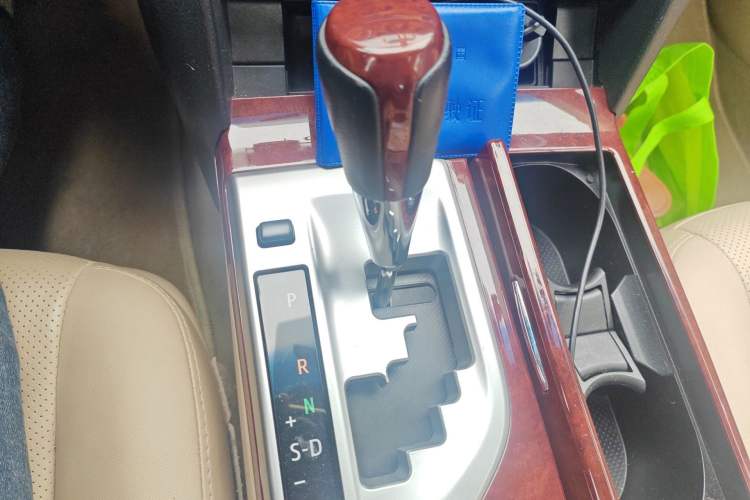 Used Toyota Camry 2013 2.0G Comfort Edition
