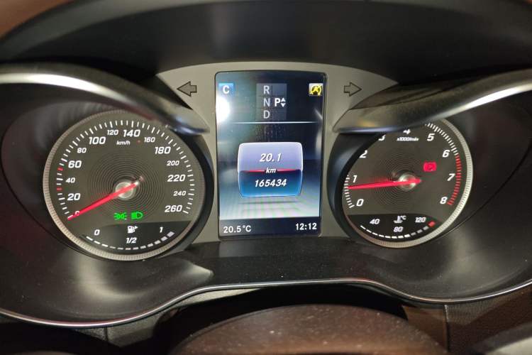 Used Mercedes-Benz GLC 2019 Facelift GLC 260 L 4MATIC Luxury Model