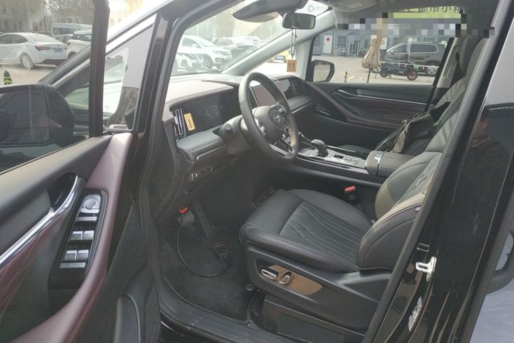 Used GAC Trumpchi M8 2024 Master Series 400T Prestige Edition Driver Seat