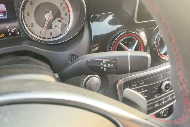 Used Mercedes-Benz CLA 2015 CLA 220 4MATIC
