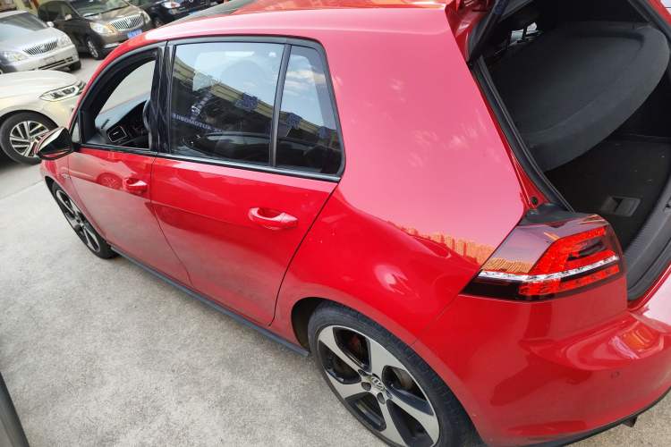 Used Volkswagen Golf GTI 2016 2.0 TSI GTI
