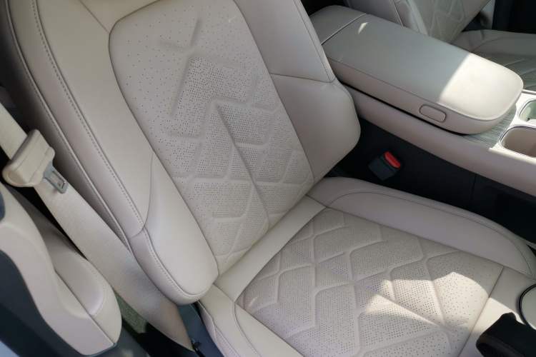 Used Nio ET7 2024 75 kWh Executive Edition