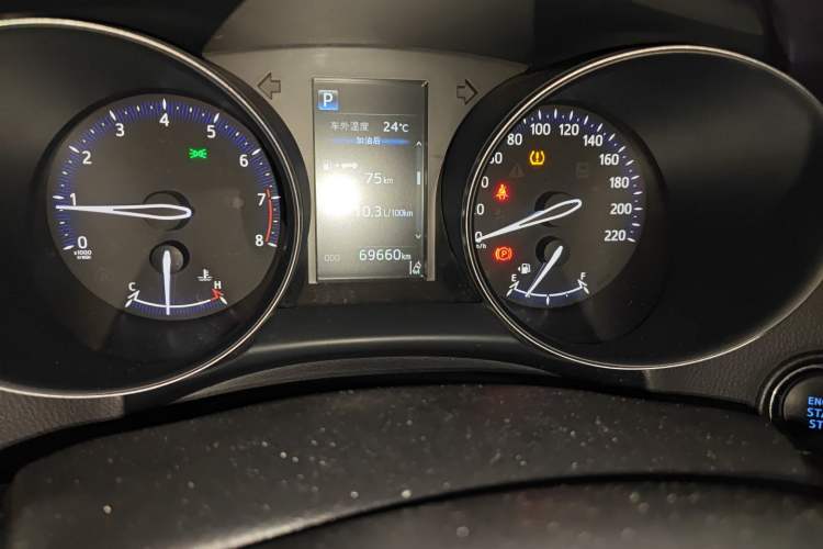 Used Toyota C-HR 2018 2.0L Leading with Sunroof China V Standard