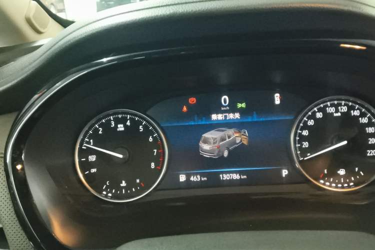 Used Buick GL8 2022 Land Cruiser Executive Class 652T Comfort Model
