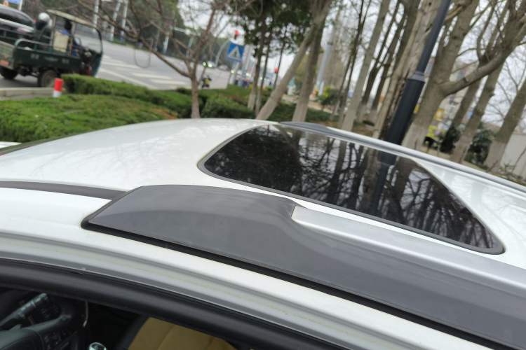 Used Buick Encore 2015 1.4T Automatic Two-Wheel Drive Urban Leading Model
