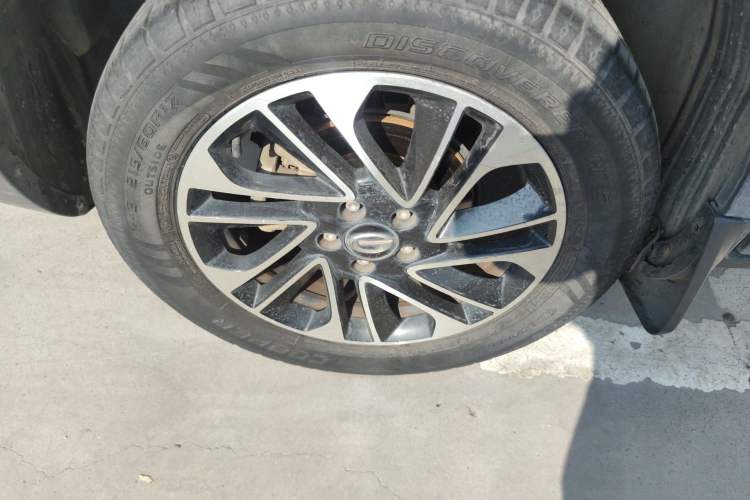 Used GAC Trumpchi GS4 2017 235T Automatic Two-Wheel Drive Elite Edition Exterior 5