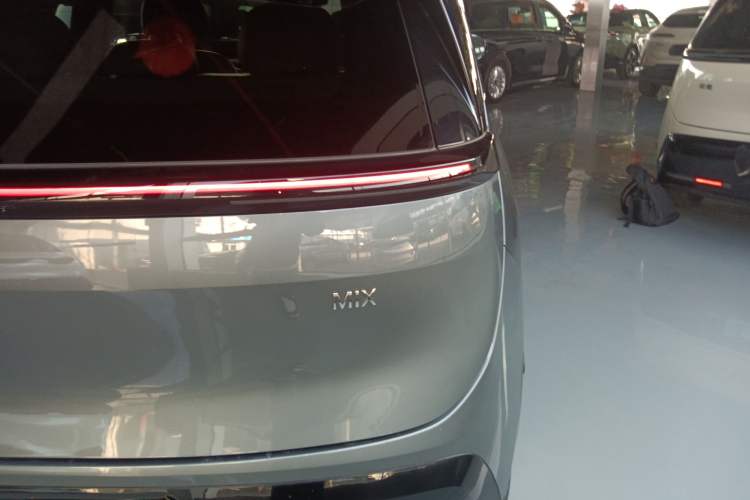 Used Zeekr MIX 2025 Long-Range Intelligent Driving Edition
