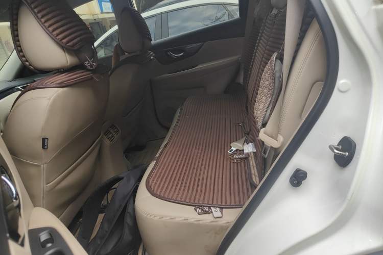 Used Nissan X-Trail 2014 2.5L CVT Luxury Edition 4WD
