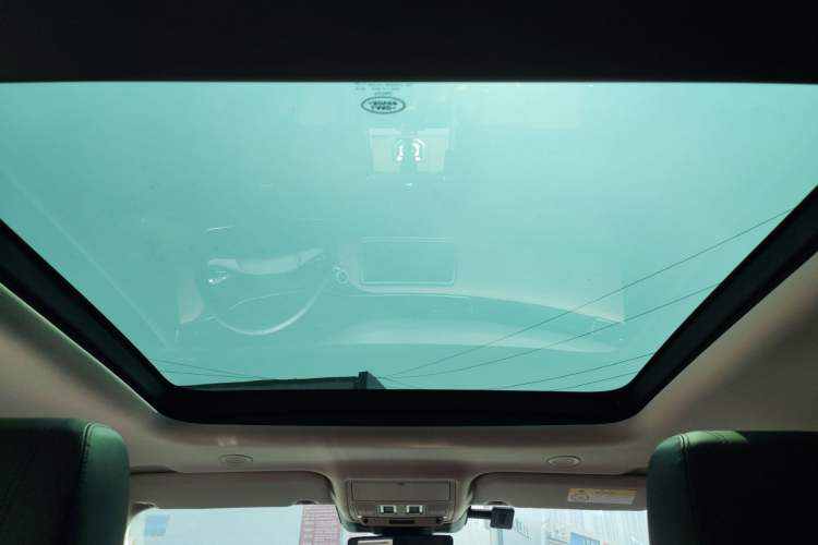 Used Land Rover Range Evoque 2021 Range Rover Velar 249 PS R-Dynamic S Performance Edition Headliner