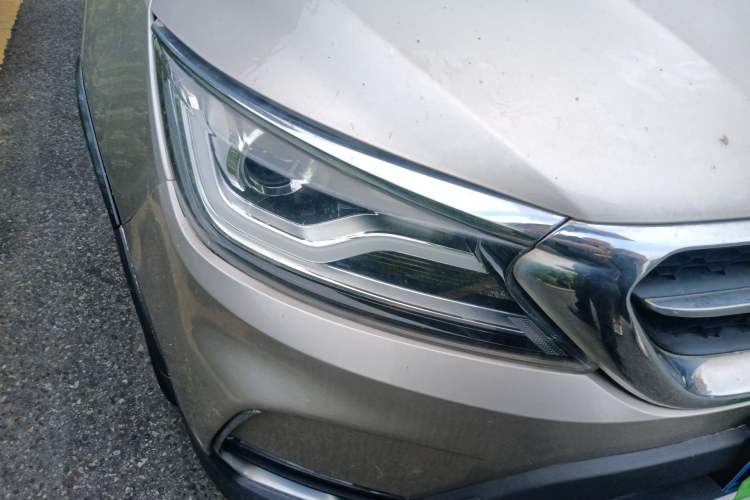 Used Karry K60 2018 1.5L Automatic Luxury Model Right Front Headlight