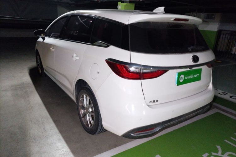 Used BYD Song MAX 2019 1.5T Manual Smart Connect Ruiyi Model 6 Seats China V Standard
