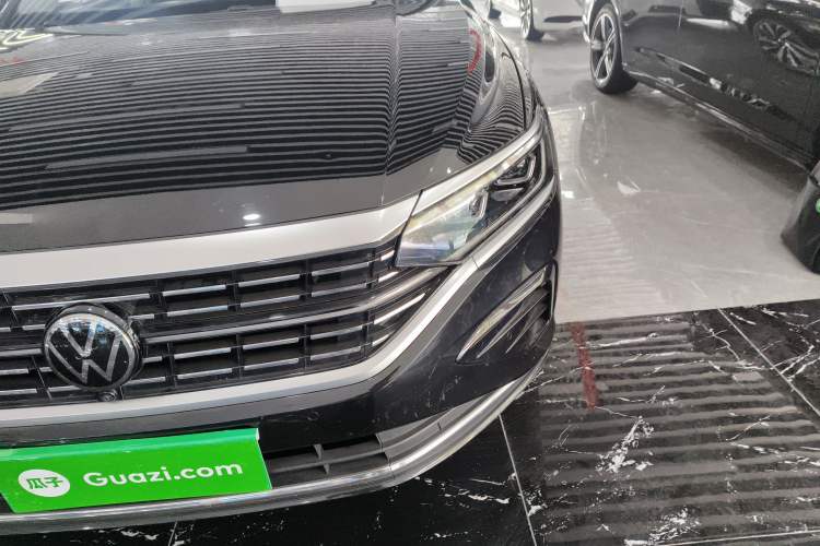 Used Volkswagen Passat 2023 330TSI Luxury Edition
