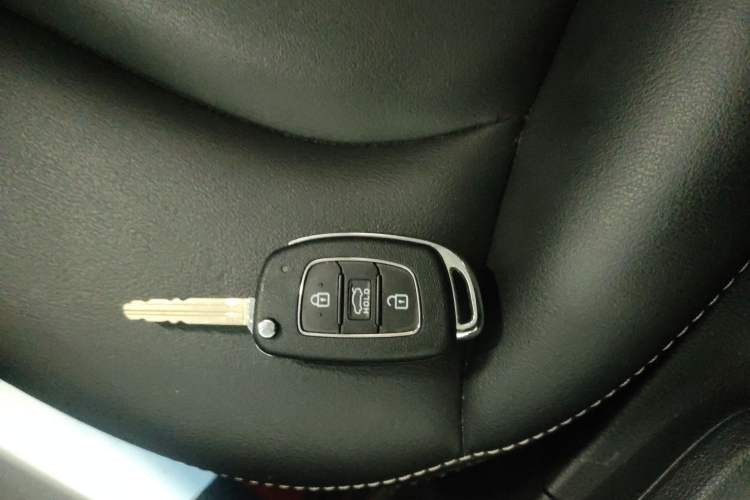 Used Hyundai Elantra (6th Generation / Lingdong) 2016 1.6L Automatic ZhiXuan – Elite Version