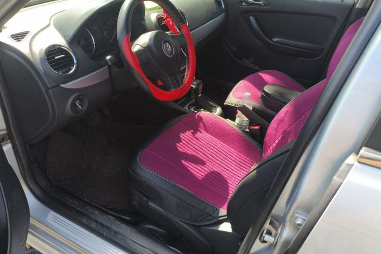 Used Volkswagen Lavida 2011 1.6L Automatic Premium Edition