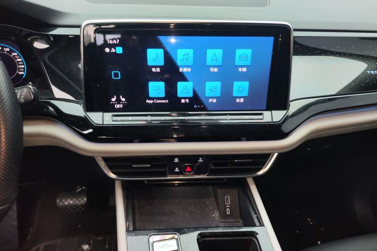 Used Volkswagen Teramont 2021 380TSI Four-Wheel Drive Prestige Luxury Edition Audio And AC Panel