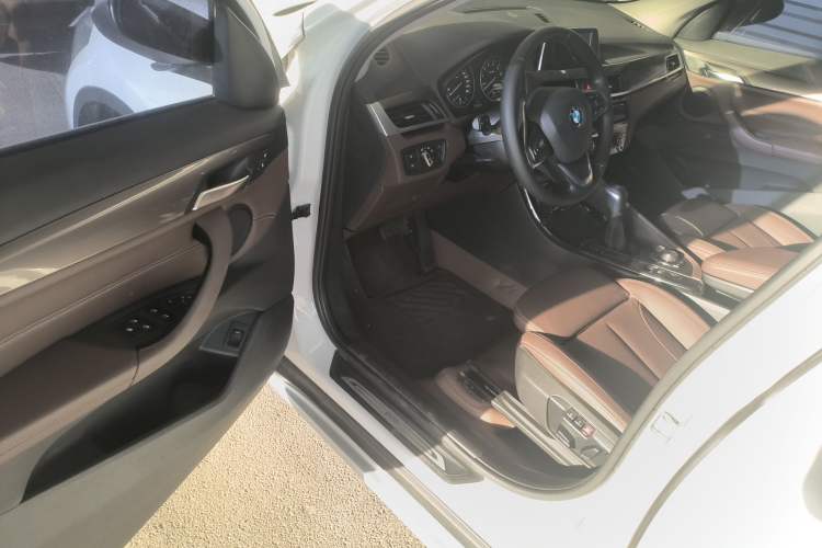 Used BMW X1 2018 sDrive18Li Luxury Model Driver Seat