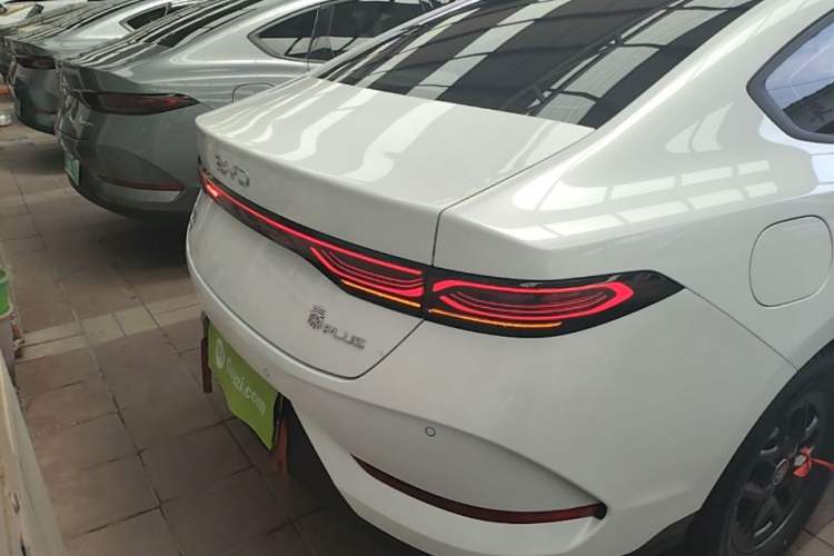 Used BYD Qin PLUS 2025 DM-i Smart Drive 55KM Leading Model