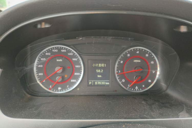 Used SAIC MAXUS G10 2018 PLUS 2.0T Automatic Smart Edition