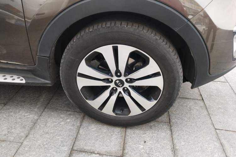 Used Kia Sportage R 2012 2.0L Automatic Two-Wheel Drive NAVI
