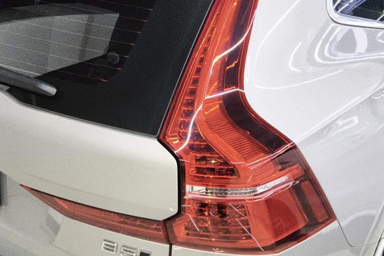 Used Volvo XC60 2022 B5 4x4 Zhiyi Luxury Edition
