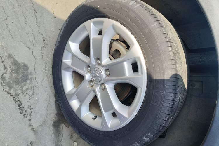 Used CHANGAN CS15 2016 1.5L Manual Fashion Edition