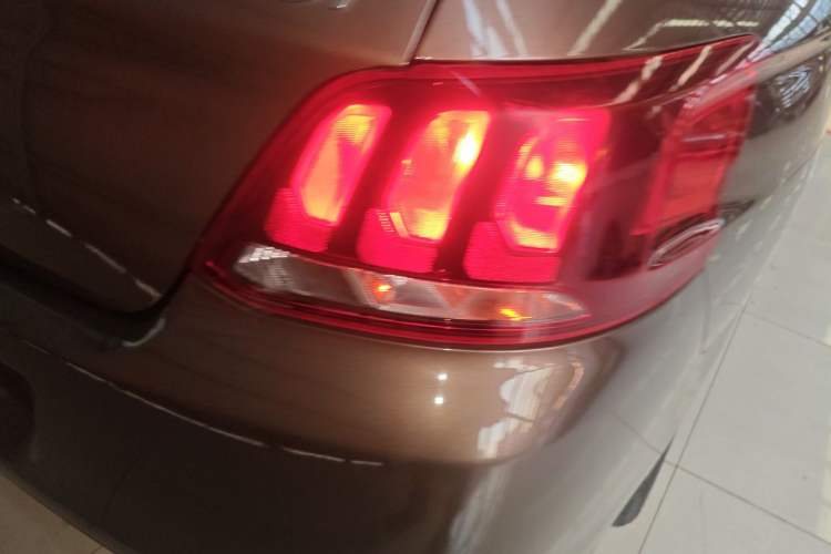 Used Peugeot 301 2017 1.6L Automatic Luxury Edition Right Rear Taillight