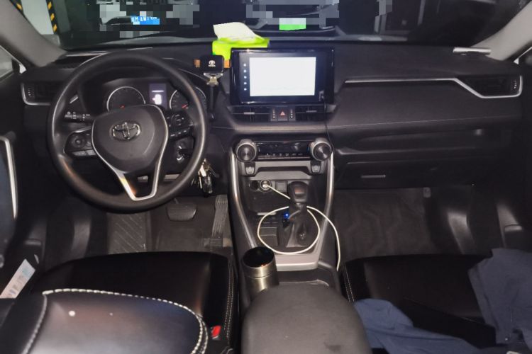 Used Toyota RAV4 2021 2.0L CVT Two-Wheel Drive Urban Edition
