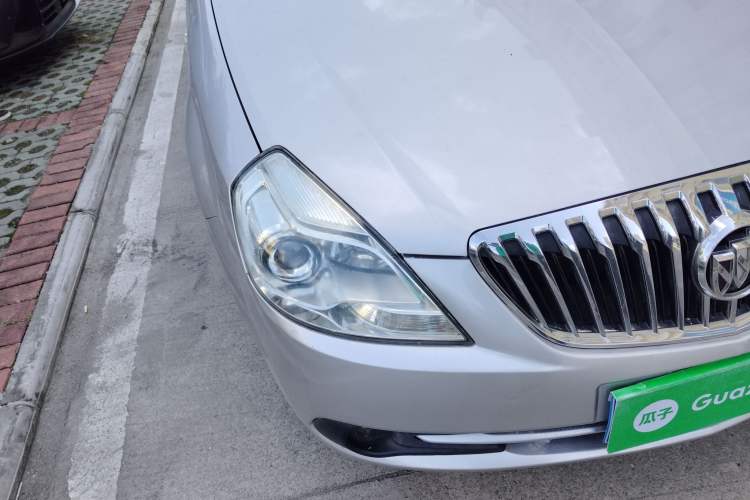 Used Buick Excelle 2013 1.5L Automatic Classic Model
