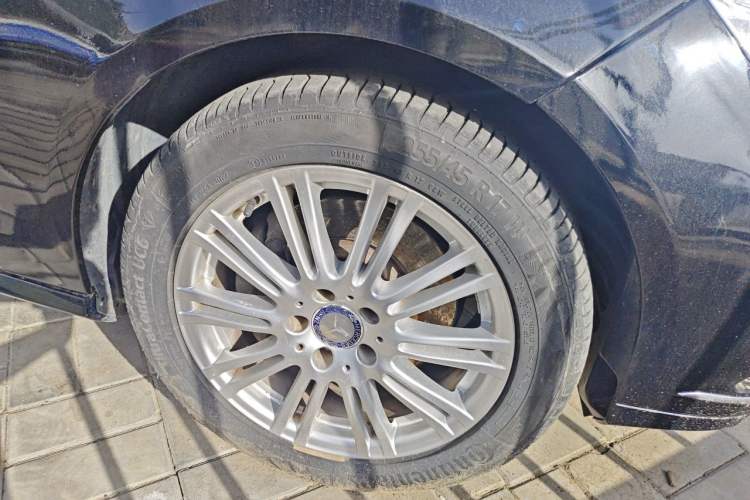 Used Mercedes-Benz E-Class 2012 E 200 L CGI Elegant Model