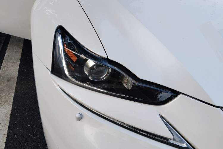 Used Lexus IS 2017 300 Leading Edition