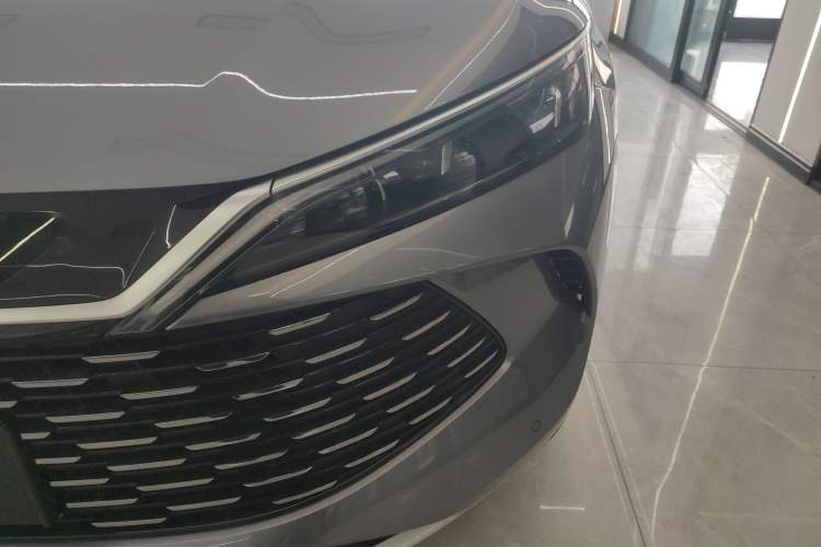 Used BYD Qin L 2024 DM-i 120KM Beyond Model