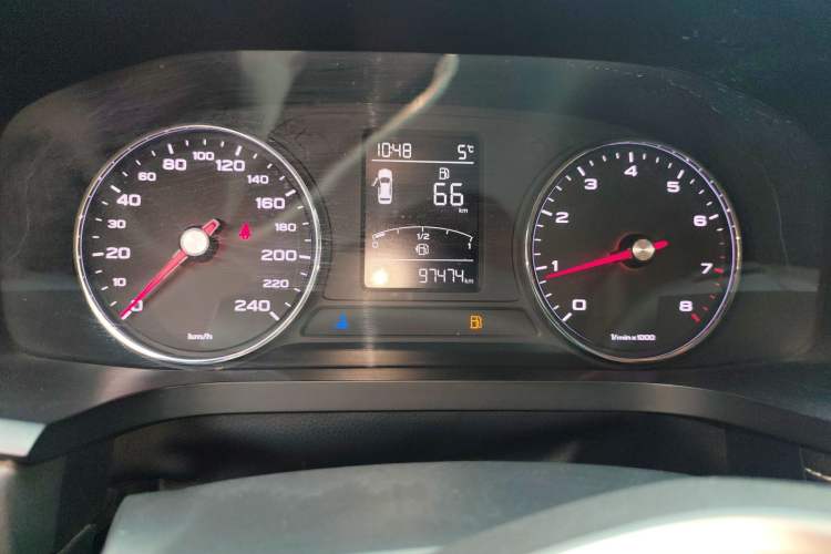 Used Roewe i6 2020 PLUS 20T TST 4G Connected Glory Flagship Edition