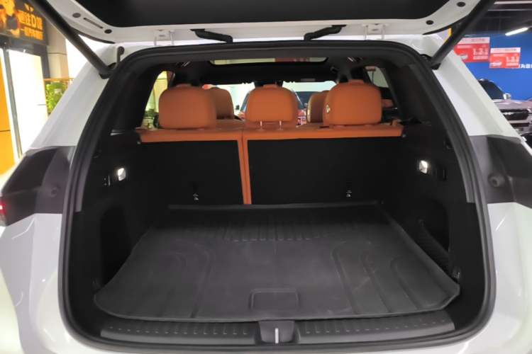 Used Li Auto L6 2024 Pro Model