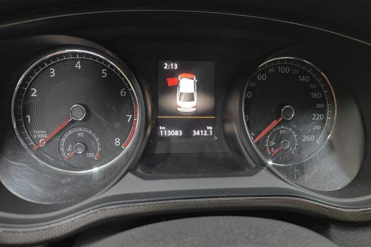 Used Volkswagen Passat 2016 330TSI DSG Prestige Edition Odometer Close Up