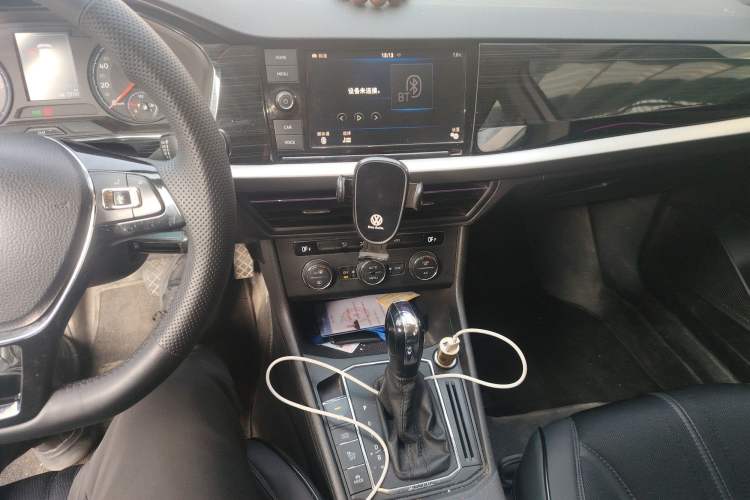 Used Volkswagen Lavida Pure Electric 2019 Enjoyment Edition Audio And AC Panel