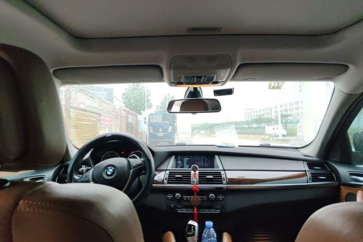 Used BMW X6 2012 xDrive35i Headliner