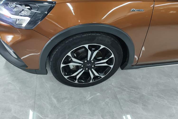 Used Ford Focus Active 2020 EcoBoost 180 Automatic Titanium Edition